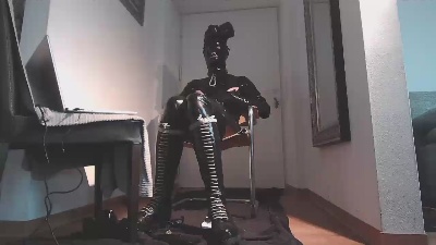 gummi13 live cam on Cam4