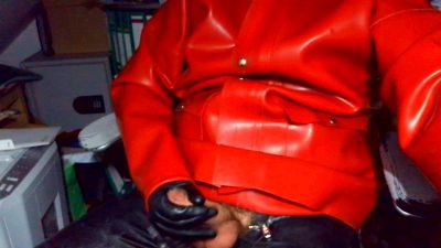 gummiboy1 live cam on Cam4