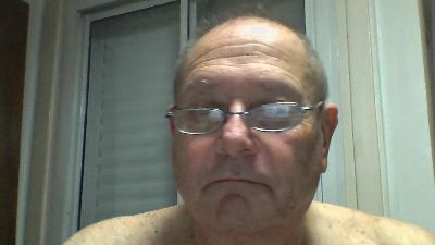 gusta31 live cam on Cam4