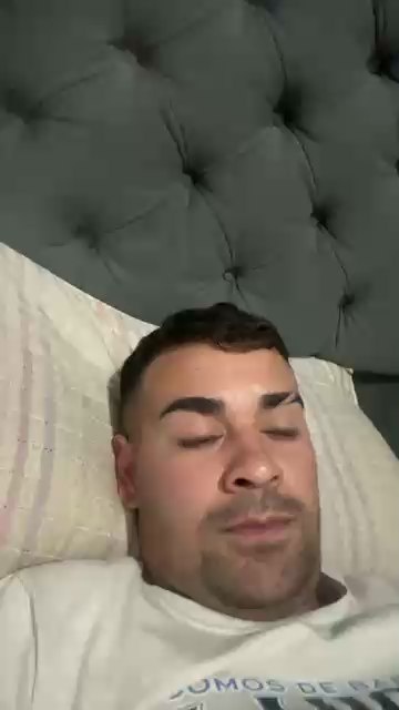 gustavo2934 live cam on Cam4