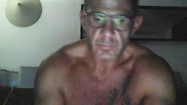 gustavoexrugby5 live cam on Cam4