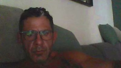 gustavoexrugby5 live cam on Cam4