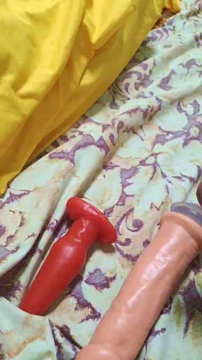 gusti6 live cam on Cam4