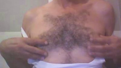 gustogiusto live cam on Cam4