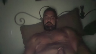 guy90232 live cam on Cam4