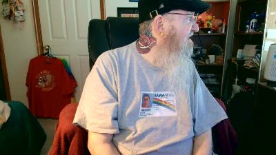 guyboobies live cam on Cam4