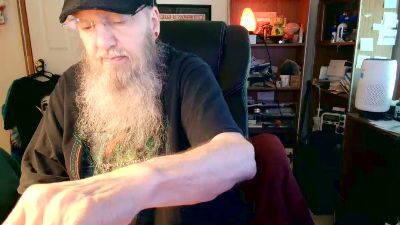 guyboobies live cam on Cam4