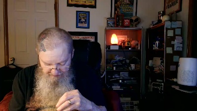 guyboobies live cam on Cam4