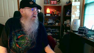 guyboobies live cam on Cam4