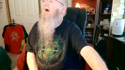 guyboobies live cam on Cam4