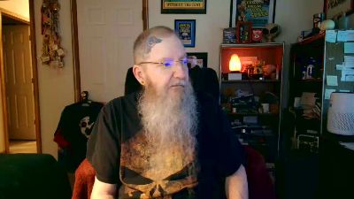 guyboobies live cam on Cam4