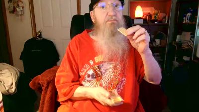 guyboobies live cam on Cam4