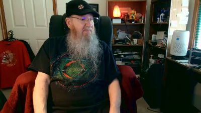 guyboobies live cam on Cam4