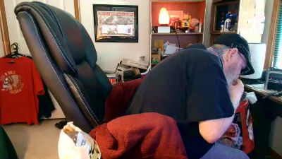guyboobies live cam on Cam4