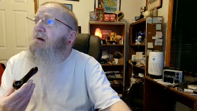 guyboobies live cam on Cam4