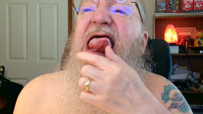 guyboobies live cam on Cam4