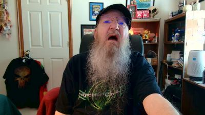 guyboobies live cam on Cam4