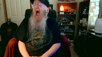 guyboobies live cam on Cam4