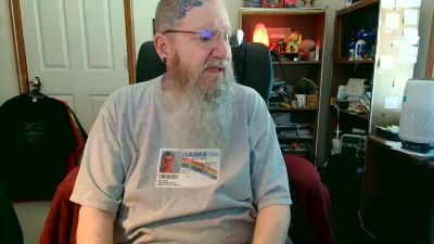 guyboobies live cam on Cam4
