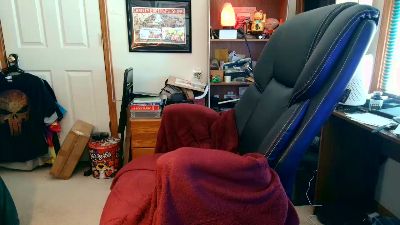 guyboobies live cam on Cam4