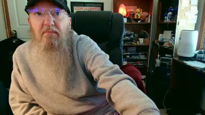 guyboobies live cam on Cam4
