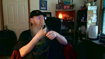 guyboobies live cam on Cam4