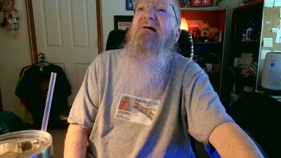 guyboobies live cam on Cam4