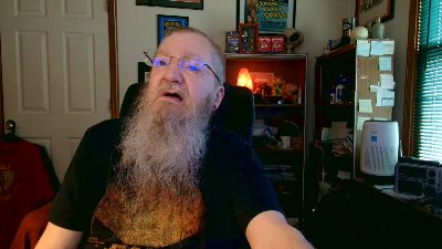 guyboobies live cam on Cam4