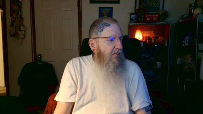 guyboobies live cam on Cam4