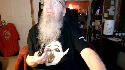 guyboobies live cam on Cam4