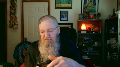 guyboobies live cam on Cam4