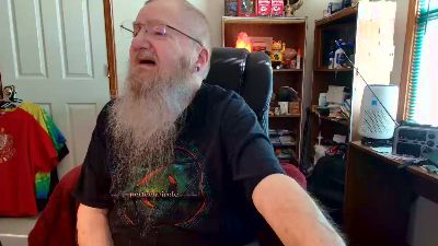 guyboobies live cam on Cam4