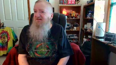 guyboobies live cam on Cam4