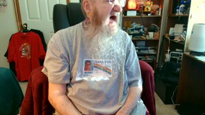 guyboobies live cam on Cam4