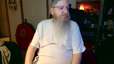 guyboobies live cam on Cam4