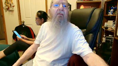 guyboobies live cam on Cam4