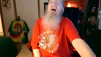 guyboobies live cam on Cam4
