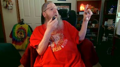 guyboobies live cam on Cam4
