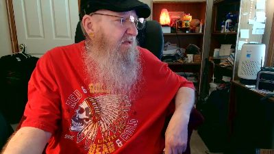 guyboobies live cam on Cam4