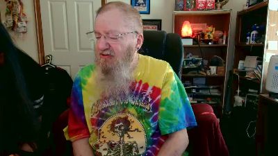guyboobies live cam on Cam4