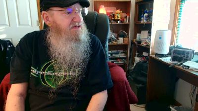 guyboobies live cam on Cam4