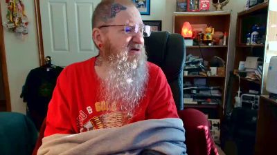 guyboobies live cam on Cam4