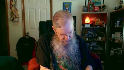 guyboobies live cam on Cam4