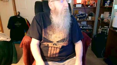 guyboobies live cam on Cam4