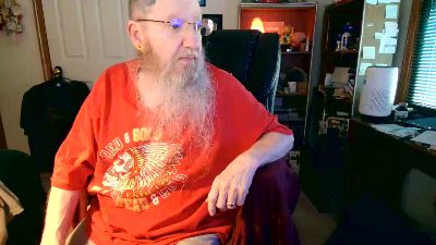 guyboobies live cam on Cam4
