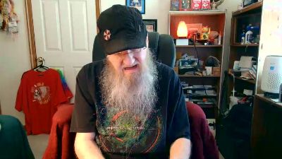 guyboobies live cam on Cam4