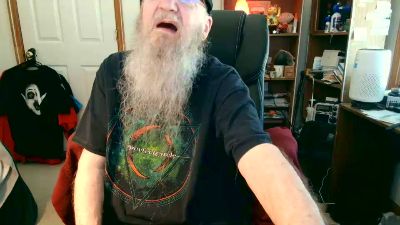 guyboobies live cam on Cam4