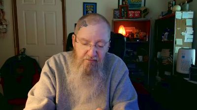 guyboobies live cam on Cam4