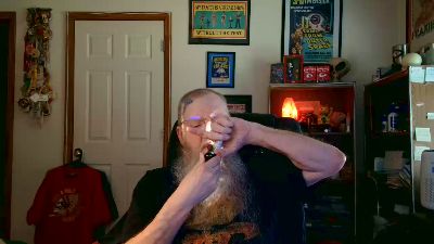 guyboobies live cam on Cam4
