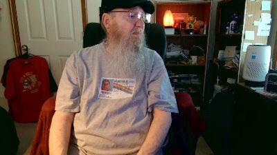 guyboobies live cam on Cam4